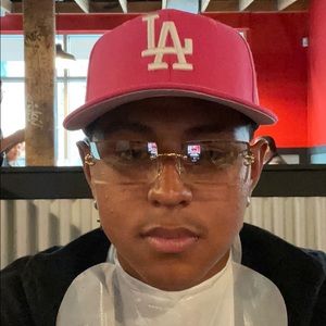 Meet your Posher, Erick